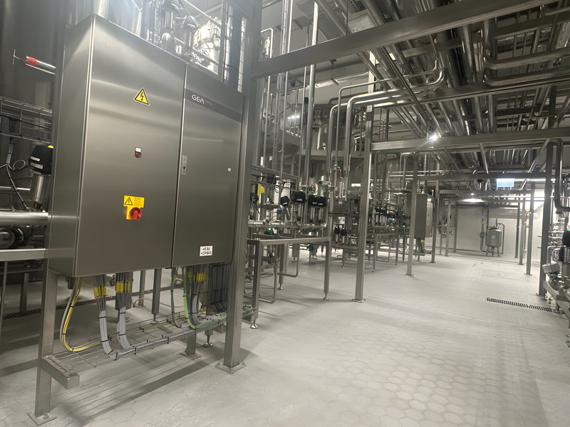 Welded stainless steel process line